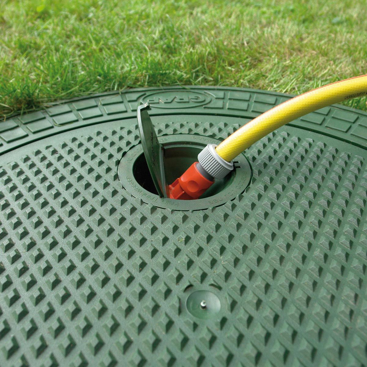 Wasseranschlussbox intern, grün, 156 x 127 mm, 1' Wasseranschlussbox intern, grün, 156 x 127 mm, 1'